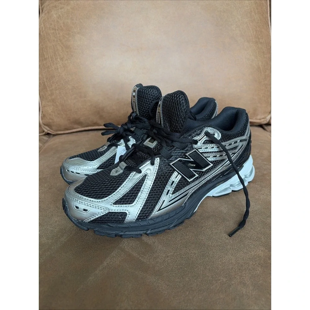 New Balance 1906R Black Grey White Men's Size 10/Women's 11.5 U1906RCF